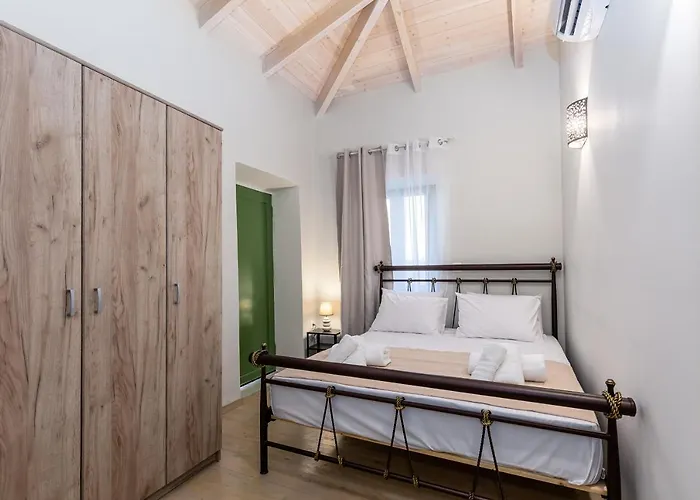 Kapo'distria Maison I Άγιος Ματθαίος