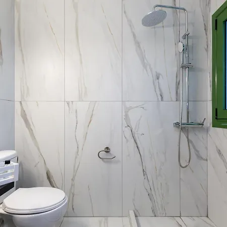 Kapo'distria Maison I Holiday home