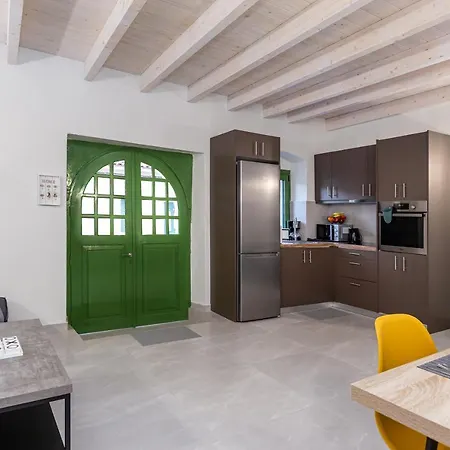 Kapo'distria Maison I Holiday home