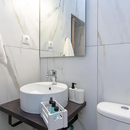 Kapo'distria Maison I Ágios Matthaíos